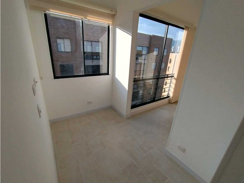 Apartamento en venta en Centro, Cajicá · foto 6 de 21