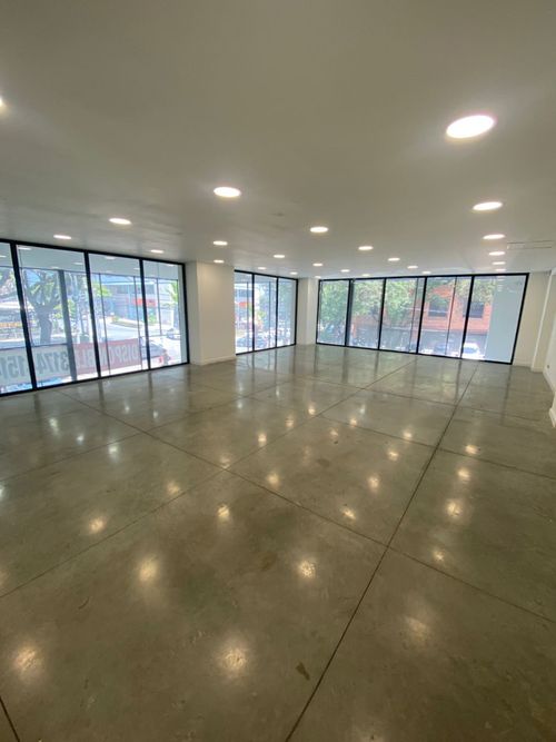 Local en arriendo en Santa Monica, Cali, 500 m² · foto 13 de 15