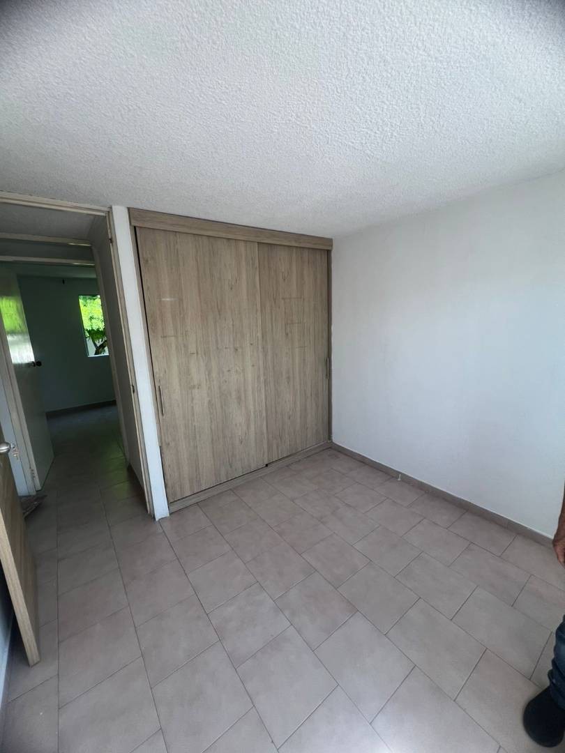 Apartamento en venta en Cañaverales, Cali · foto 3 de 16