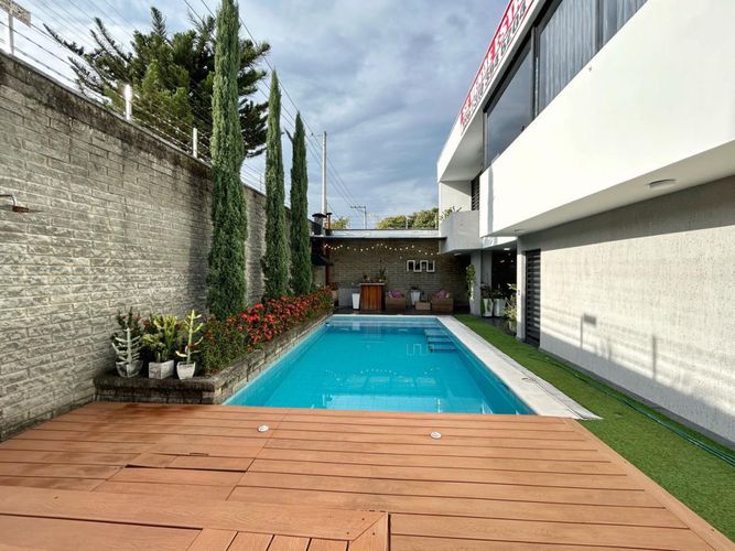 Casa de 3 alcobas en venta en San Joaquin, Cali, 289 m² · foto 3 de 24