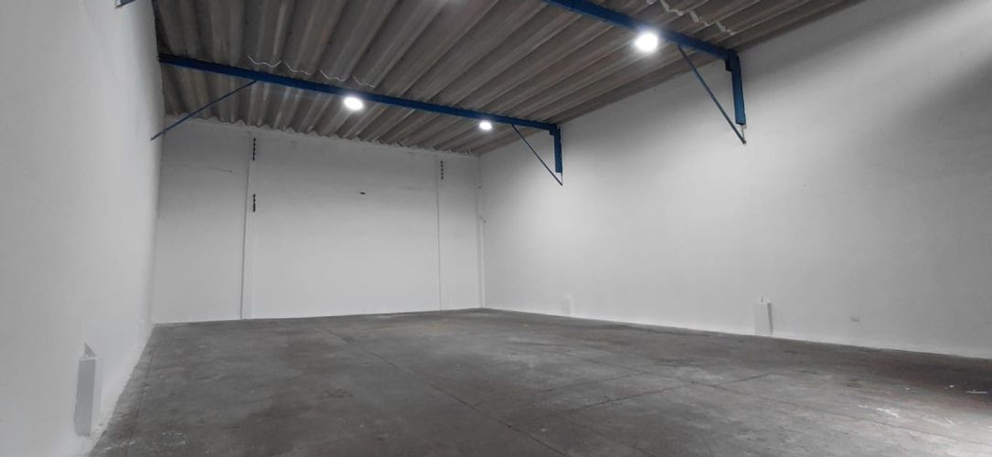 Bodega en arriendo en Las Flores, Barranquilla, 215 m² · foto 2 de 7