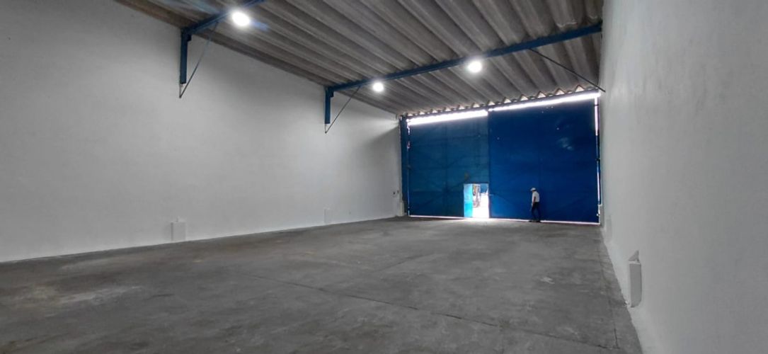 Bodega en arriendo en Las Flores, Barranquilla, 215 m² · foto 3 de 7