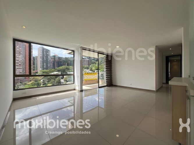 Apartamento de 3 alcobas en arriendo en Altos Del Poblado, Medellín, 90 m² · foto 6 de 22