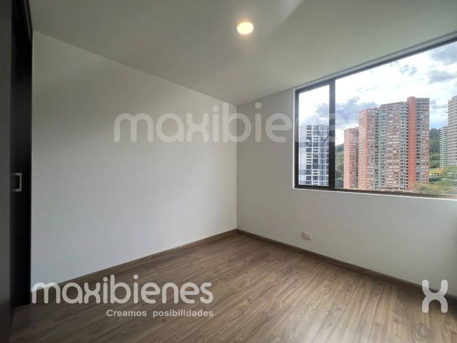 Apartamento de 3 alcobas en arriendo en Altos Del Poblado, Medellín, 90 m² · foto 16 de 22