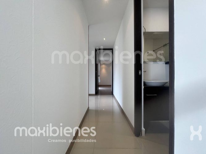Apartamento de 3 alcobas en arriendo en Altos Del Poblado, Medellín, 90 m² · foto 20 de 22