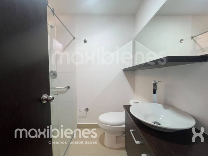 Apartamento de 3 alcobas en arriendo en Altos Del Poblado, Medellín, 90 m² · foto 21 de 22