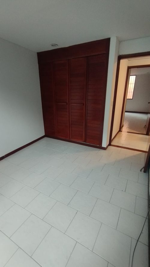 Apartamento en venta en San Fernando Viejo, Cali · foto 7 de 19