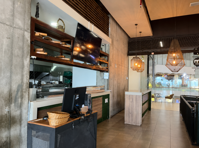 Local en arriendo en Santa Monica, Cali, 298 m² · foto 2 de 24