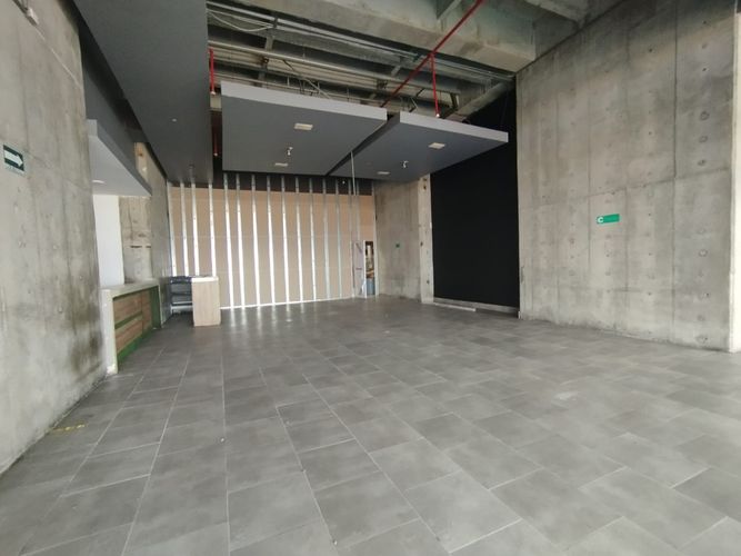 Local en arriendo en Santa Monica, Cali, 298 m² · foto 13 de 24