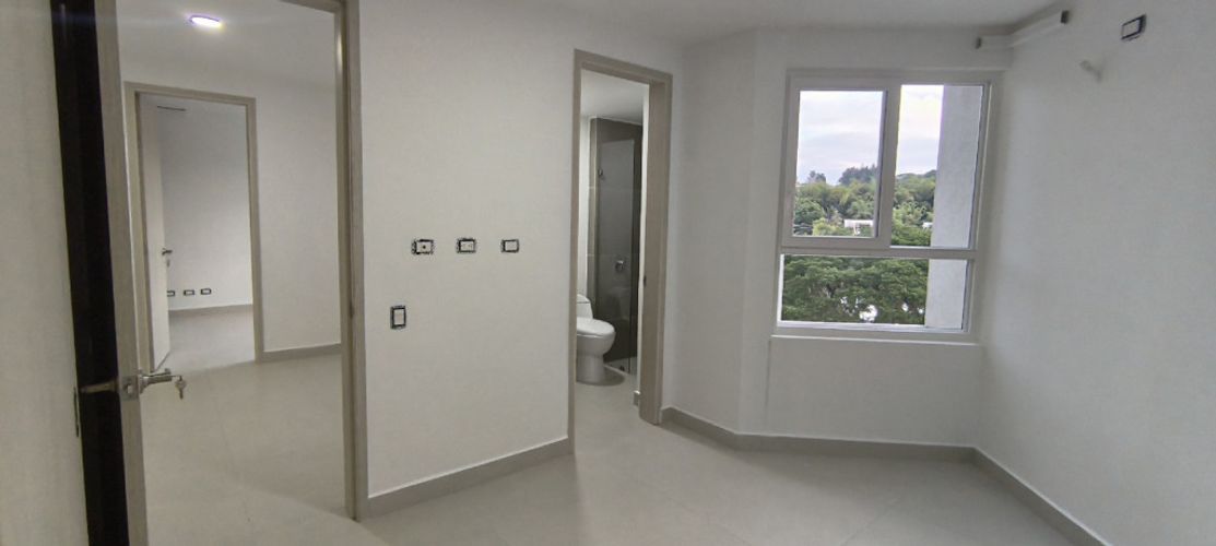 Apartamento en venta en Pance, Cali · foto 9 de 24