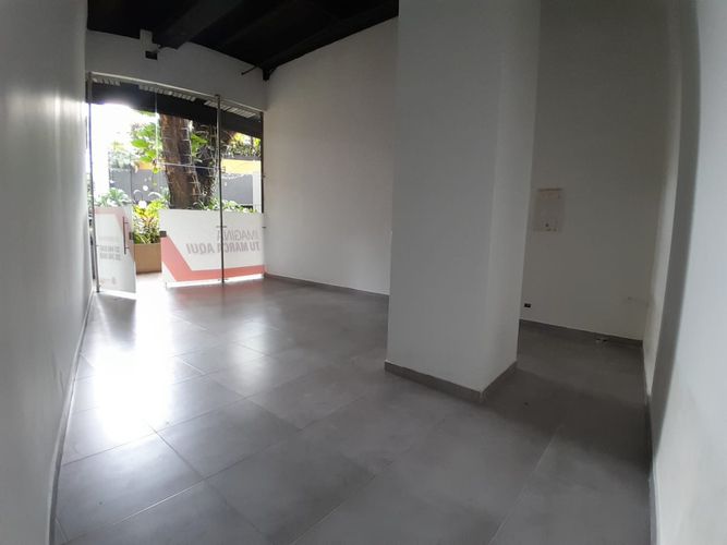 Local en venta en Unicentro Cali, Cali, 46 m² · foto 9 de 14