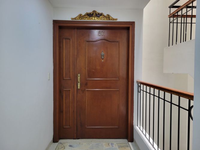 Apartamento de 3 alcobas en venta en Santa Rita, Cali, 226 m² · foto 2 de 20