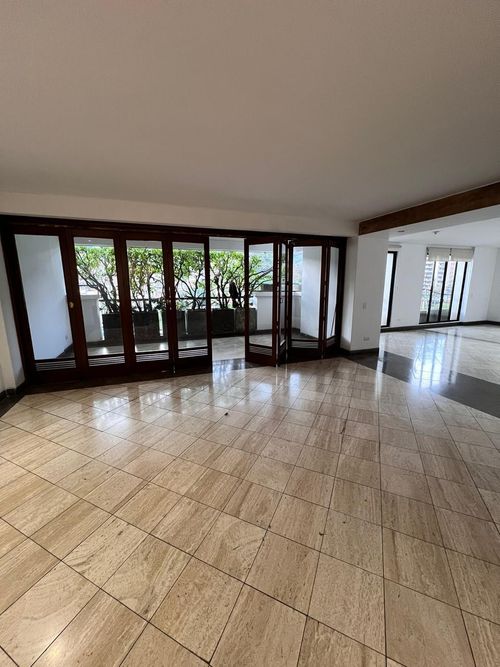 Apartamento de 3 alcobas en venta en Santa Rita, Cali, 226 m² · foto 5 de 20