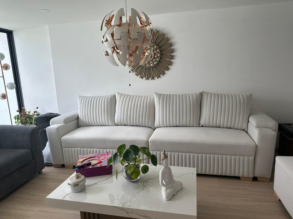 Casa en venta en Morato, Bogotá · foto 3 de 24