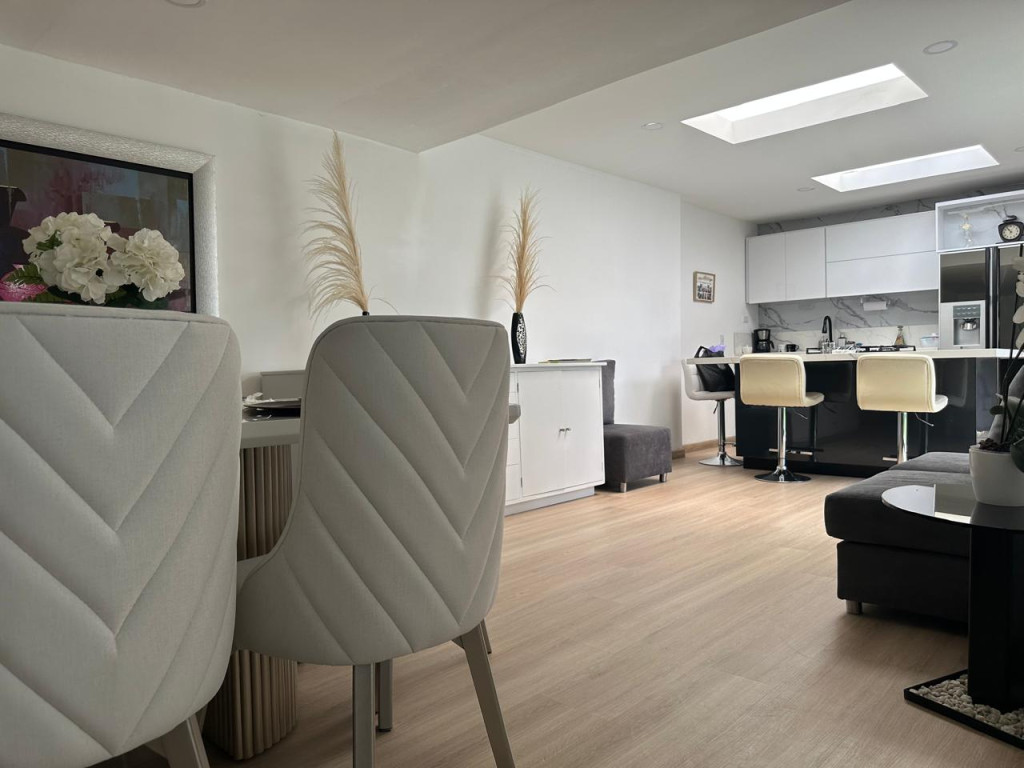 Casa en venta en Morato, Bogotá · foto 8 de 24