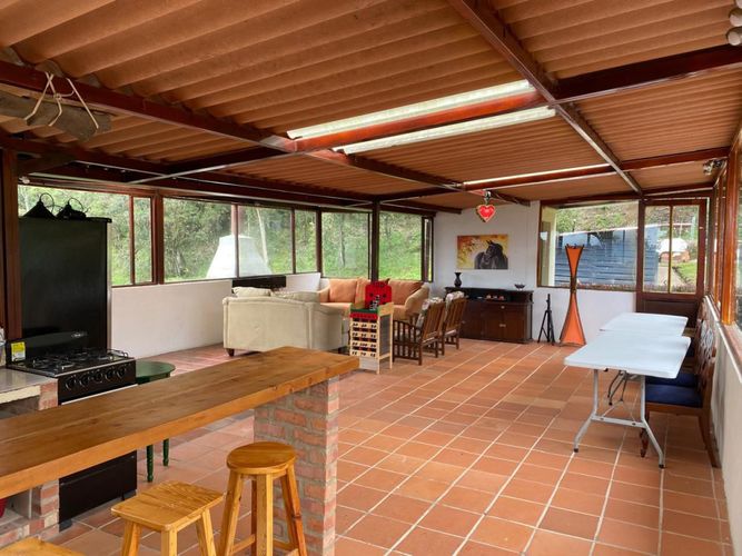 Finca en venta en Centro, La Calera, 900 m² · foto 11 de 19