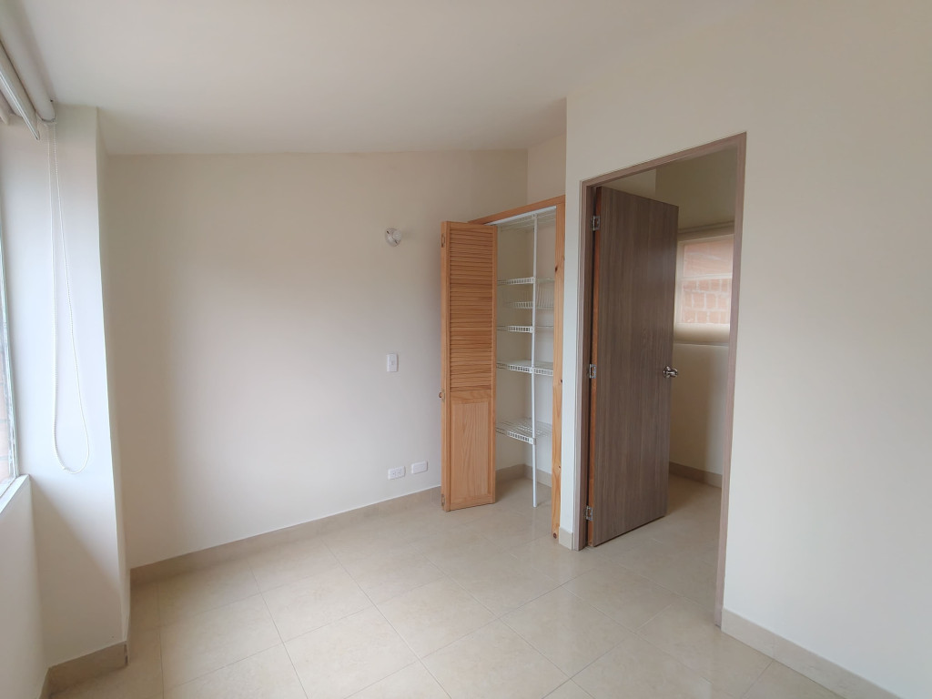 Casa en venta en Villas De Alcala, Bogotá · foto 16 de 21