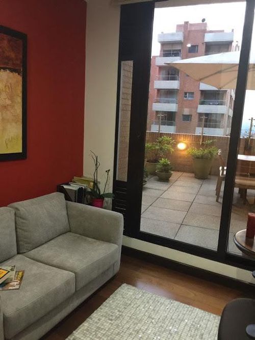 Apartamento en venta en Los Rosales, Bogotá · foto 3 de 15