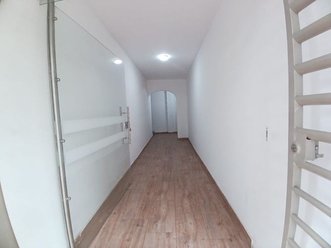 Oficina en arriendo en San Vicente, Cali, 180 m² · foto 3 de 24