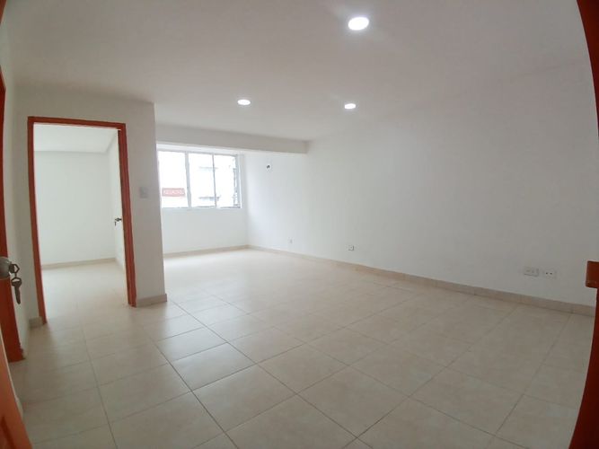 Oficina en arriendo en San Vicente, Cali, 180 m² · foto 5 de 24