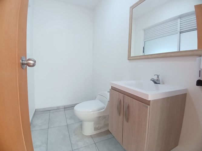 Oficina en arriendo en San Vicente, Cali, 180 m² · foto 19 de 24