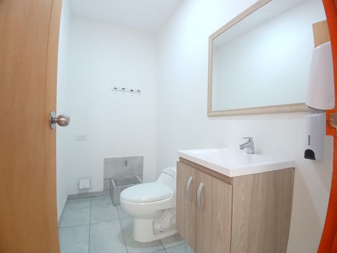 Oficina en arriendo en San Vicente, Cali, 180 m² · foto 20 de 24