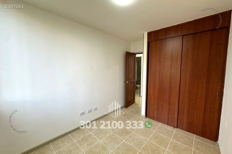 Apartamento de 3 alcobas en arriendo en Los Balsos, Medellín, 94 m² · foto 10 de 24