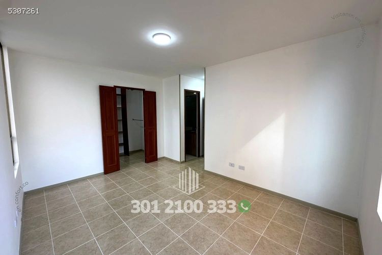 Apartamento de 3 alcobas en arriendo en Los Balsos, Medellín, 94 m² · foto 15 de 24