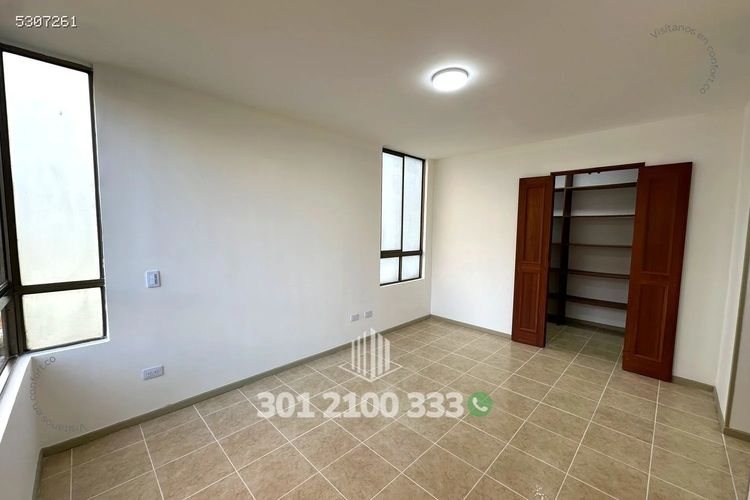 Apartamento de 3 alcobas en arriendo en Los Balsos, Medellín, 94 m² · foto 18 de 24