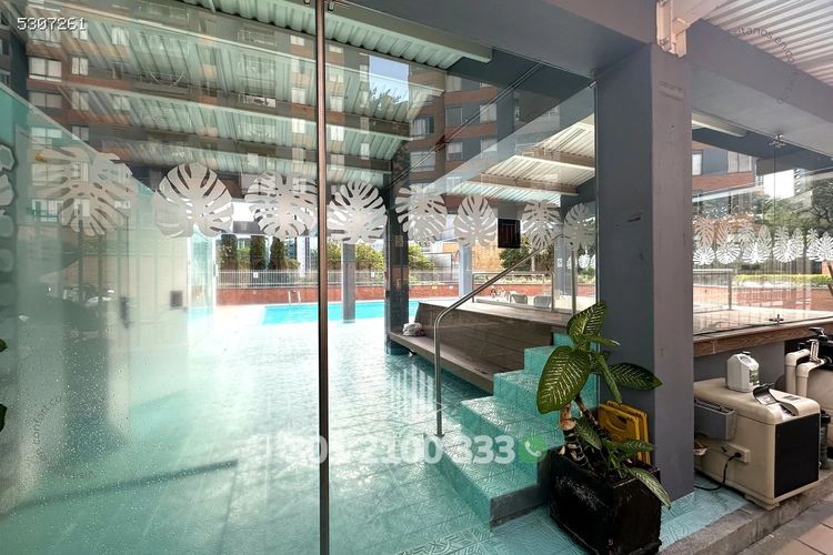 Apartamento de 3 alcobas en arriendo en Los Balsos, Medellín, 94 m² · foto 23 de 24
