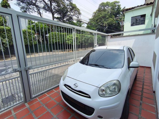 Casa de 12 alcobas en venta en San Vicente, Cali, 250 m² · foto 5 de 24