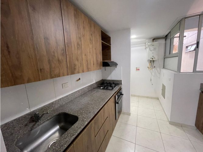 Apartamento de 3 alcobas en arriendo en Zuñiga, Medellín, 113 m² · foto 5 de 16