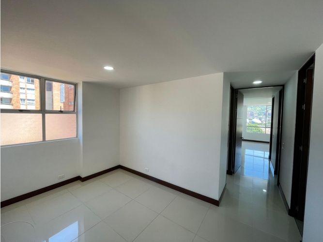 Apartamento de 3 alcobas en arriendo en Zuñiga, Medellín, 113 m² · foto 13 de 16