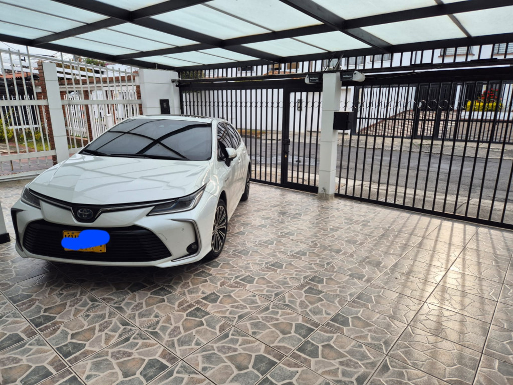 Casa en venta en Las Villas, Bogotá · foto 4 de 18