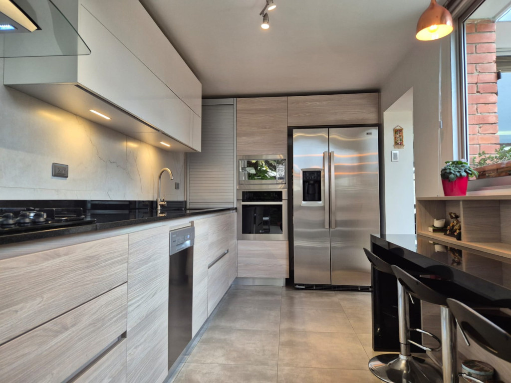 Casa en venta en Las Villas, Bogotá · foto 8 de 18
