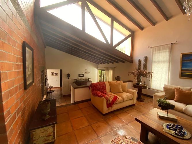 Casa de 8 alcobas en venta en Pereira, Pereira, 465 m² · foto 5 de 20