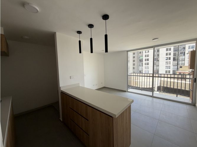 Apartamento de 3 alcobas en venta en El Porvenir, Rionegro, 54 m² · foto 2 de 19