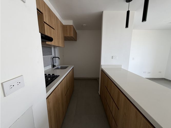 Apartamento de 3 alcobas en venta en El Porvenir, Rionegro, 54 m² · foto 3 de 19