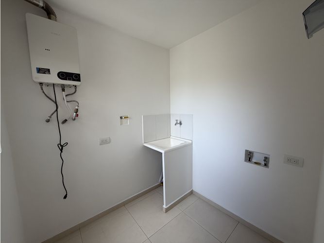 Apartamento de 2 alcobas en venta en El Porvenir, Rionegro, 66 m² · foto 7 de 24