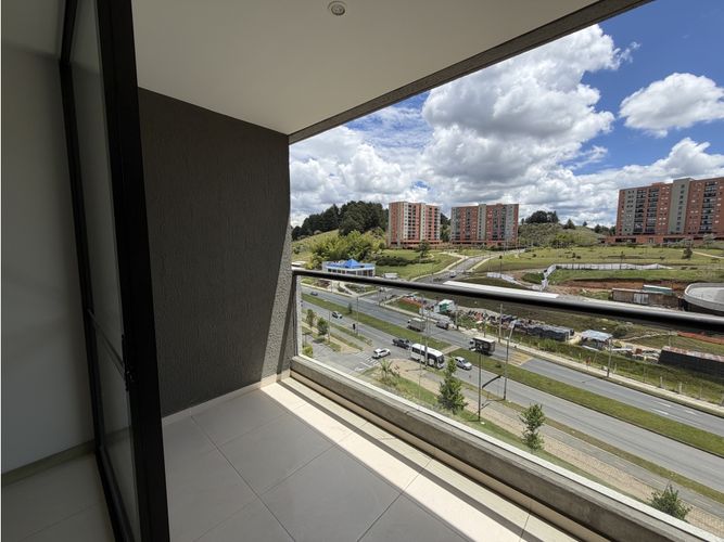 Apartamento de 2 alcobas en venta en El Porvenir, Rionegro, 66 m² · foto 10 de 24