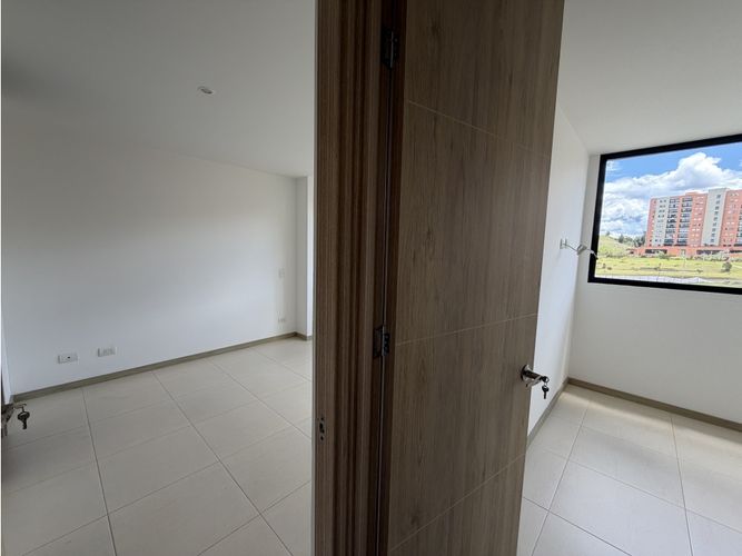 Apartamento de 2 alcobas en venta en El Porvenir, Rionegro, 66 m² · foto 16 de 24