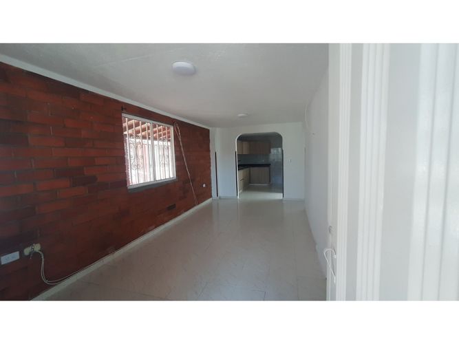 Casa de 3 alcobas en venta en Paisandu, Piedecuesta, 140 m² · foto 2 de 21
