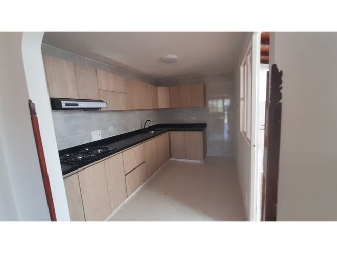 Casa de 3 alcobas en venta en Paisandu, Piedecuesta, 140 m² · foto 7 de 21