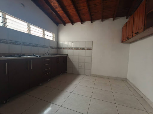 Casa en venta en Boston, Medellín 3