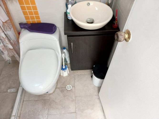 Casa de 6 alcobas en venta en La Soledad, Bogotá, 199 m² · foto 15 de 15