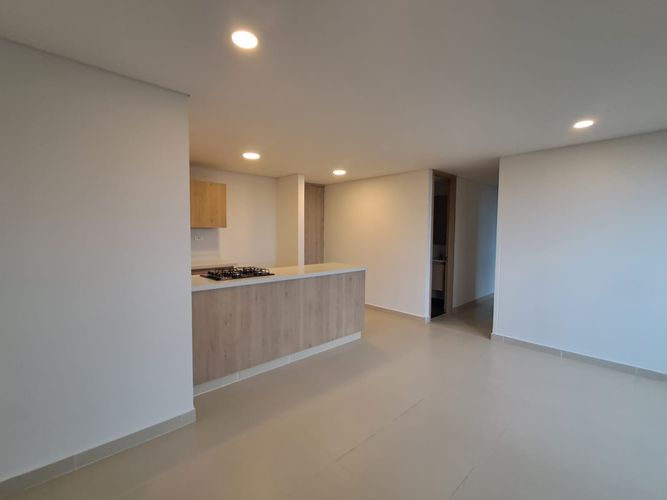 Apartamento de 3 alcobas en arriendo en Rionegro, 74 m² · foto 3 de 16