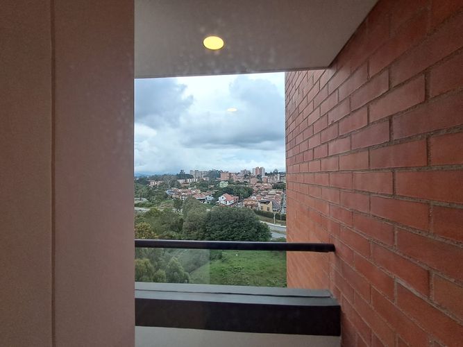 Apartamento de 3 alcobas en arriendo en Rionegro, 74 m² · foto 8 de 16