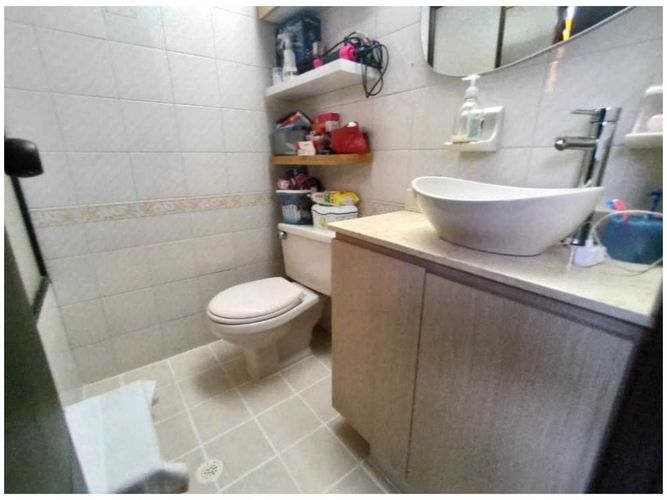 Casa de 5 alcobas en venta en La Almeria, Medellín, 185 m² · foto 24 de 24