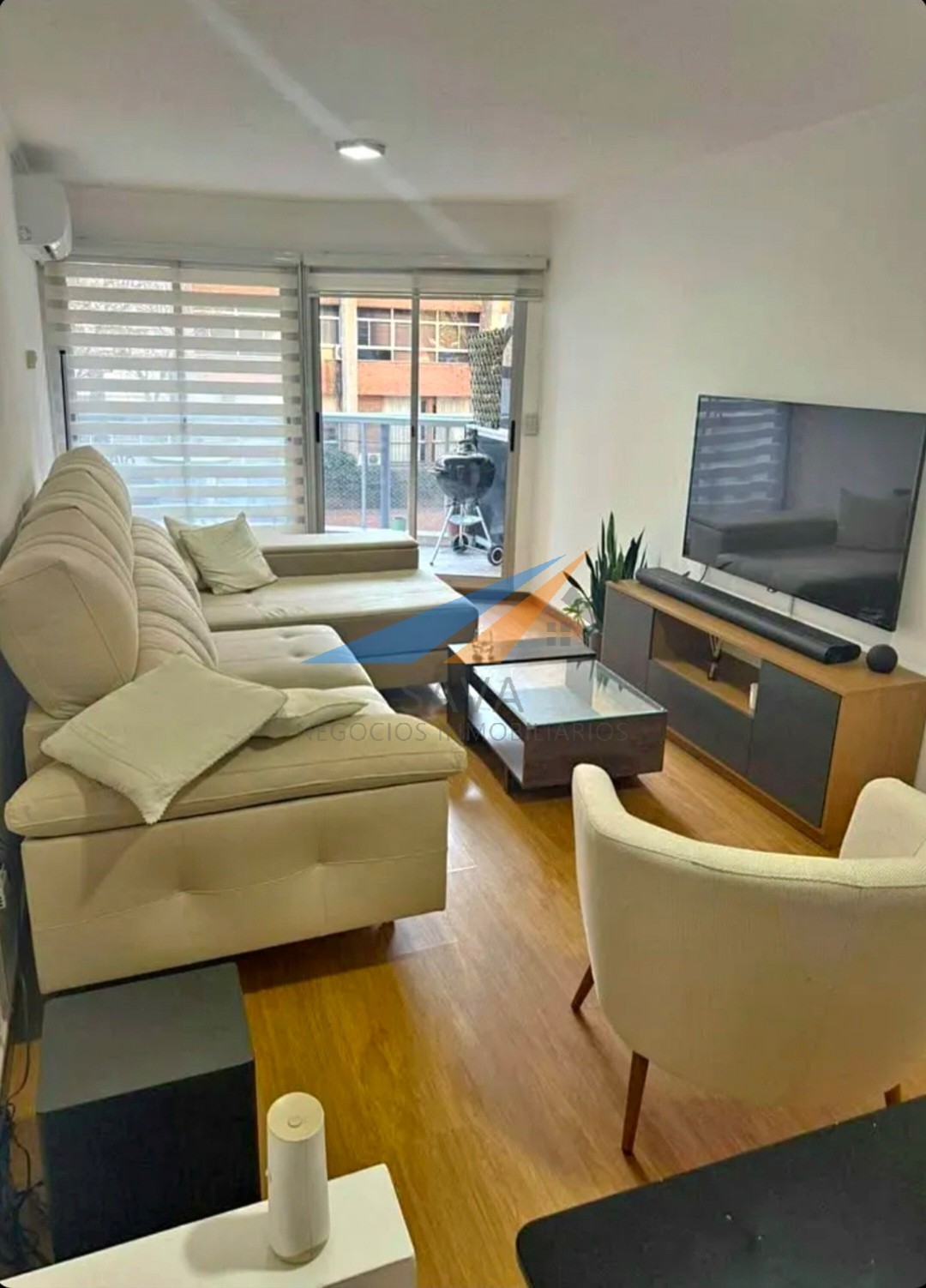 Alquiler Apartamento 2 Dormitorios en Punta Carretas! Balcón al Frente. Cochera Incluida! · Foto 1