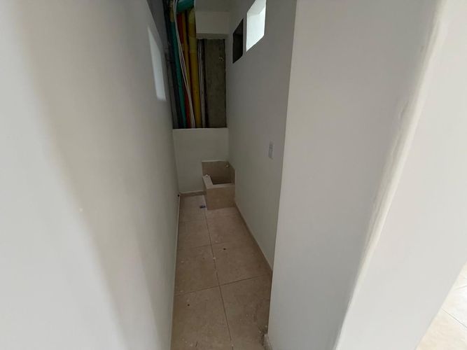 Local en arriendo en La Floresta, Medellín, 64 m² · foto 5 de 5